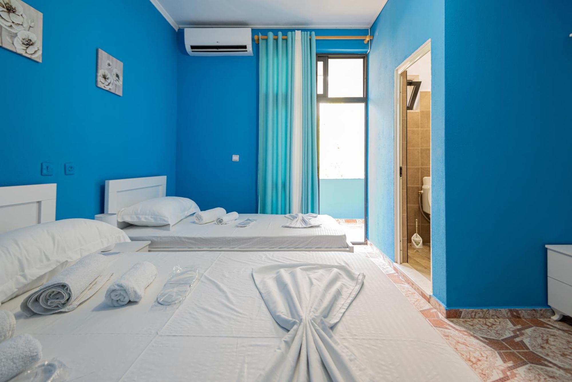 Vila Al3 Durrës Exterior foto